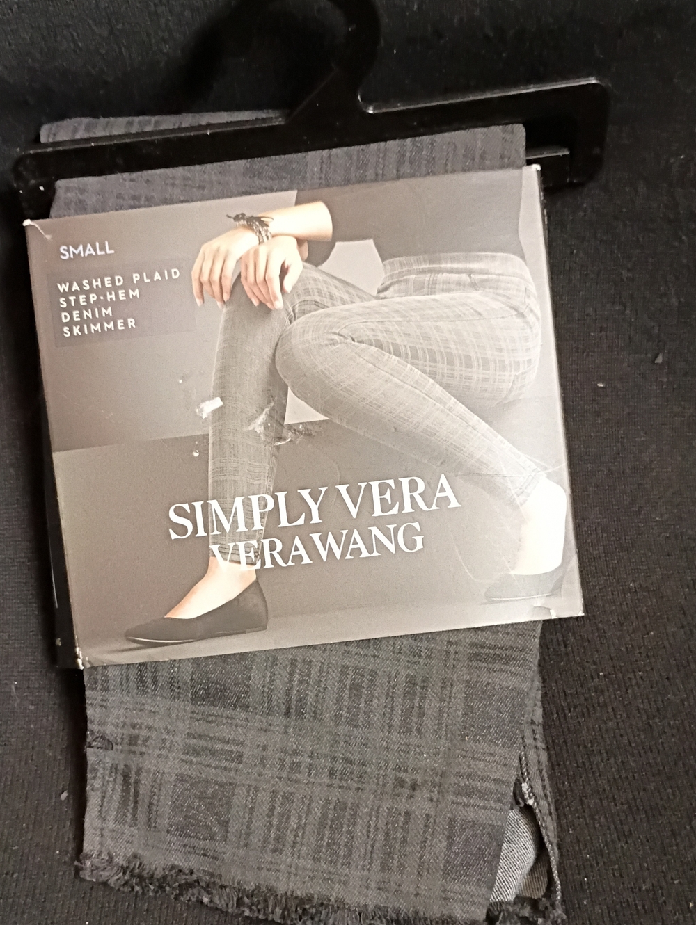 *NWT* Simply Vera Vera Wang Washed Plaid Skimmer Jeggings in Gray